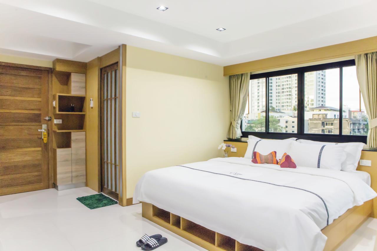 Sillemon Garden Hotel Bangkok Esterno foto